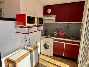 Argeles Sur Mer - Appartement 2 pièces mezzanine - jusqu à 4 personnes AR590-024