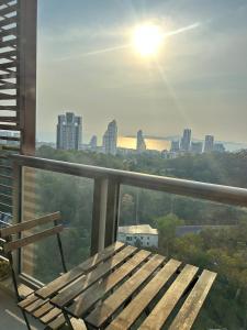 Unixx Sea View High Floor 1BR
