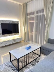 Large 1BR Apartment with Balcony in JVC - JLiving