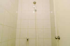 Cozy and Comfort Studio Room at Poris 88 Apartment By Travelio