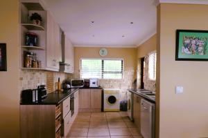 Happy Tides Main House