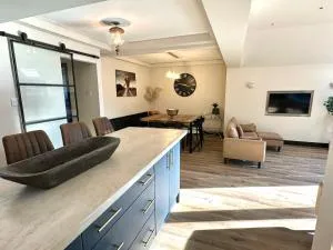 Eden Escape - Bham Airport, NEC, HS2, JLR, Park Access - 比肯希尔