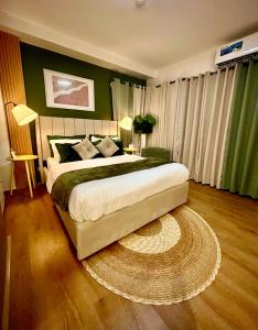 Mesatierra Garden Residence 2005