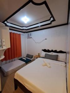 Chana IAO studio near the Beach