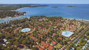 Camping Bi-Village - Roan