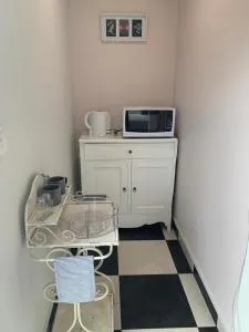 1 bedroom studio with 2 E-bikes for use - Puk-kura