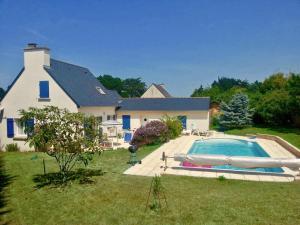 Maisons de vacances Maison pour 6 en bord de mer - Jardin et piscine : photos des chambres