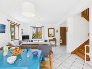 Maisons de vacances Maison pour 6 en bord de mer - Jardin et piscine : photos des chambres