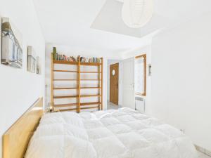 Maisons de vacances Maison pour 6 en bord de mer - Jardin et piscine : photos des chambres