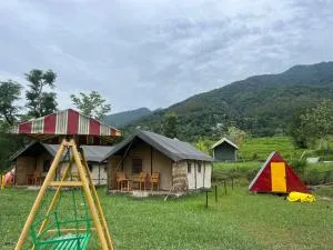 Mystic Hills Bir Campsite - Chauntrā