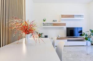 App 106m2 2letti matrimoniali e divano letto, box free - LA CASA VERDE - MilanoFieraComoSaronnoMXPMonzaCeriano laghetto