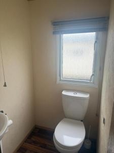 6 Bed Static Carvan Seawick Holiday Park