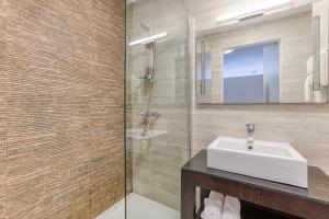 Stylish 1Bedroom Studio in the heart of St Julians 302