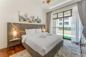 Astonishing apartment just a 2 minutes walk to Dubai Mall