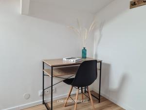Maisons de vacances Le Relais 19 centre bourg T4 100m2 - 4min a Puy duFou : photos des chambres