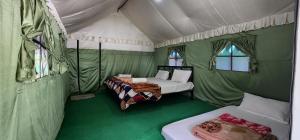 Highlander Camps