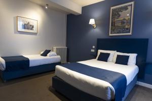 Hotels Hotel Beauvilliers : Chambre Familiale