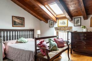 Verona Romantic Apartment with Breathtaking Views!