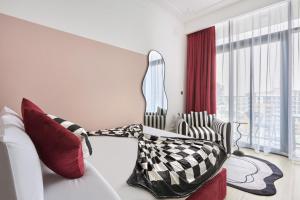 Elegant Cozy Stu Luxury Stay 10 Min Dubai Mall