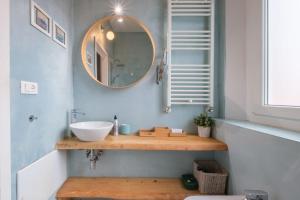 Elegance and Comfort in the Heart of Bologna