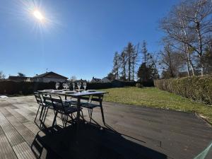 La maison des vignes 3chambres jardin proche Reims