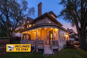 Distinguished Victorian With A Family-Focused Feel, Quiet Neighborhood