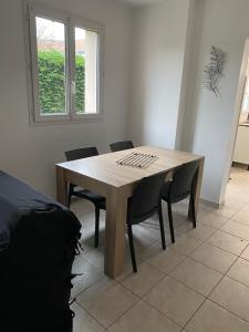Maisons de vacances Maison proche de l-aeroport et Nantes : photos des chambres