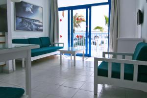 Apartment with Balcony room in Aparthotel Costa Volcán & Spa