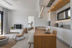 Villa Meliades with private pool