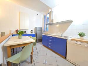 Russomanno Apartments 6