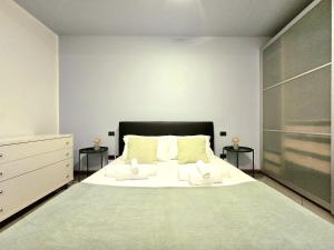 Russomanno Apartments 6