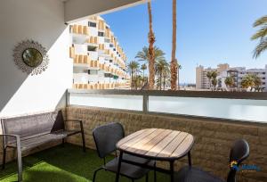 Lenas Modern Apartment