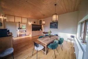 Elégante maison 225 m2, au Vert, 10 personnes, 5 chambres, 5 salles de bain - Le Monestier