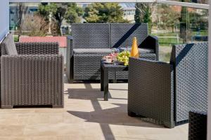 Tre Canne, Private 2-Bedroom Apartment in Aparthotel