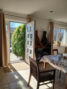 Sejours chez l'habitant Appartement entier LEA avec petit dejeuner : photos des chambres