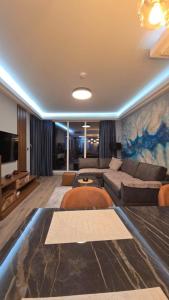 The Luxe Premier Suite