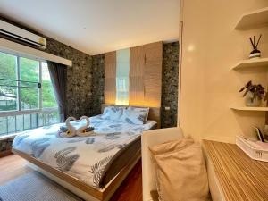 OneBedroom-5mins to Maya malls by Walk