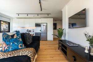 Diamond Views - Luxury Sea Point Apt with views