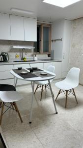 SunShinehouse #hotplace