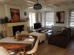 Maisons de vacances Maison de charme avec terrasse : photos des chambres