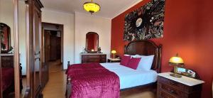 Classic Charm of an Old Porto free parking