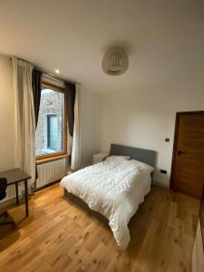 Lovely spacious 2 bed apartment
