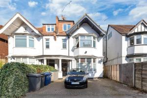 Modern 2 Bed - Near Golders Green Station - London