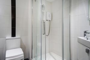 Apt 3, Soho Apartments 2nd & 3rd floors by Indigo Flats