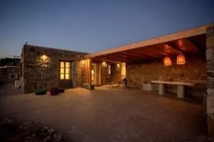 Private apartment sea view yard - Agia Anna