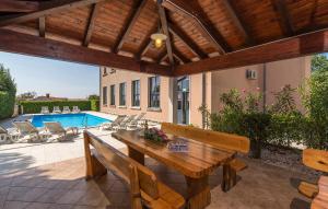 Villa Old School House