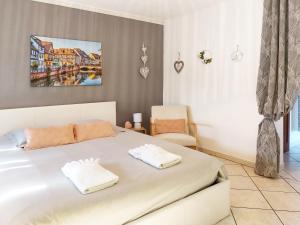Appartements Le Cocon appart avec parking prive & terrasse : photos des chambres