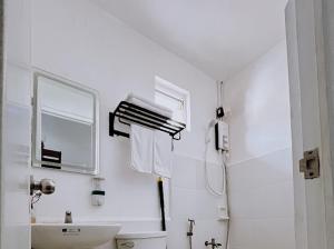 Deluxe Bedroom with free WiFi, Airconditioning, & Swimming Pool