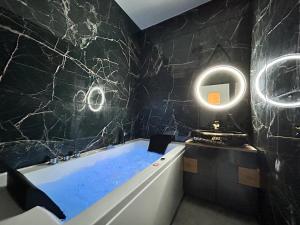 Un cocon paisible avec Balnéo proche centre ville