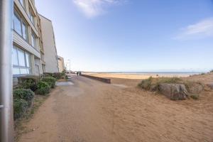 Appartements Les Marinas front of the beach : photos des chambres